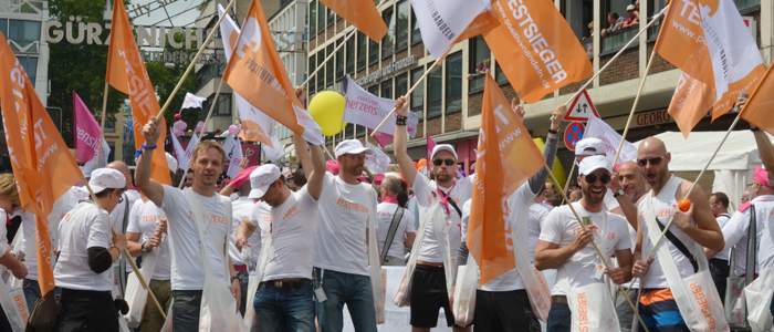Testsieger - Aktion von POSITHIV HANDELN zum ColognePride 2014